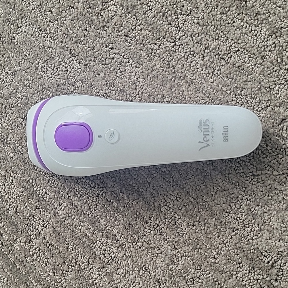 Gillette Venus Silk Expert Hair Removal IPL
